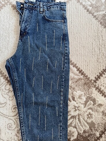 Taşlı pantolon