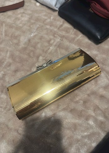 Parlak Altın Kareli Metal Kadın Clutch Çanta - Görsel 2