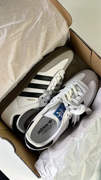 Adidas Adidas / White Black Samba