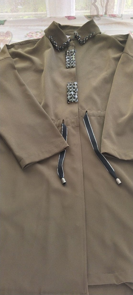 Siyah Düğmeli Kadın Uzun Ceket - Görsel 5