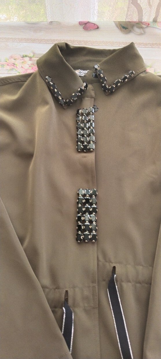 Siyah Düğmeli Kadın Uzun Ceket - Görsel 4