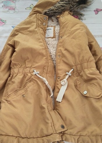 Kız Çocuk Renkli Kürklü Mont - Görsel 5