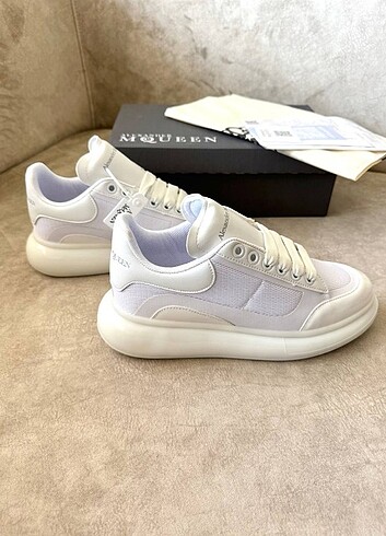 Alexander McQueen Alexsander MC Qgeen