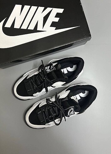 40 Beden siyah Renk Nike