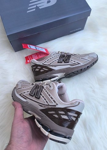 Bej Baskılı New Balance Günlük Spor Ayakkabı - Görsel 4