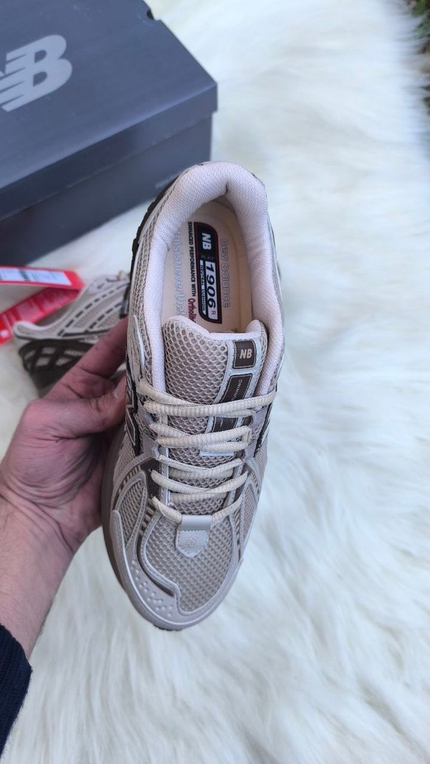 Bej New Balance Kadın Spor Ayakkabı - Görsel 4