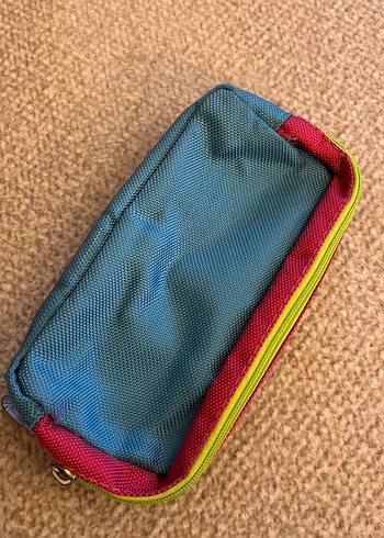 Benetton Fermuarlı Renkli Kalemlik - Görsel 2