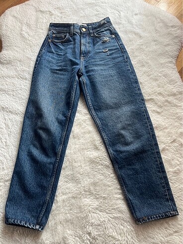 Zara Mom jean