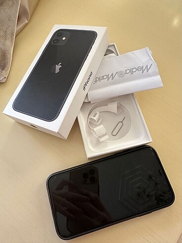 İphone 11 siyah 128gb