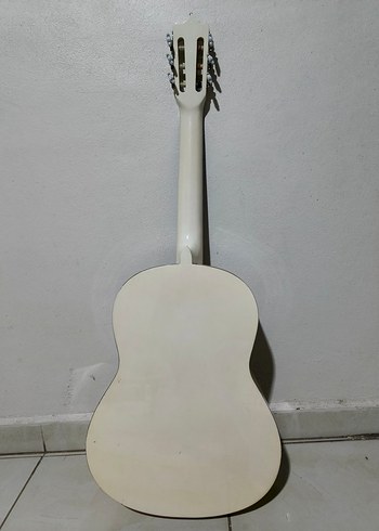 Beyaz Klasik Gitar - Görsel 3