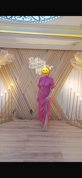 saten pembe elbise