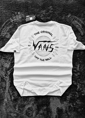 Vans Ürünümüz mağaza ürünüdür hiç kullanılmamıştır