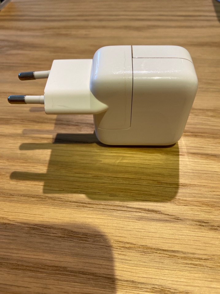 Apple Hızlı Şarj Adaptörü 12W - Görsel 4