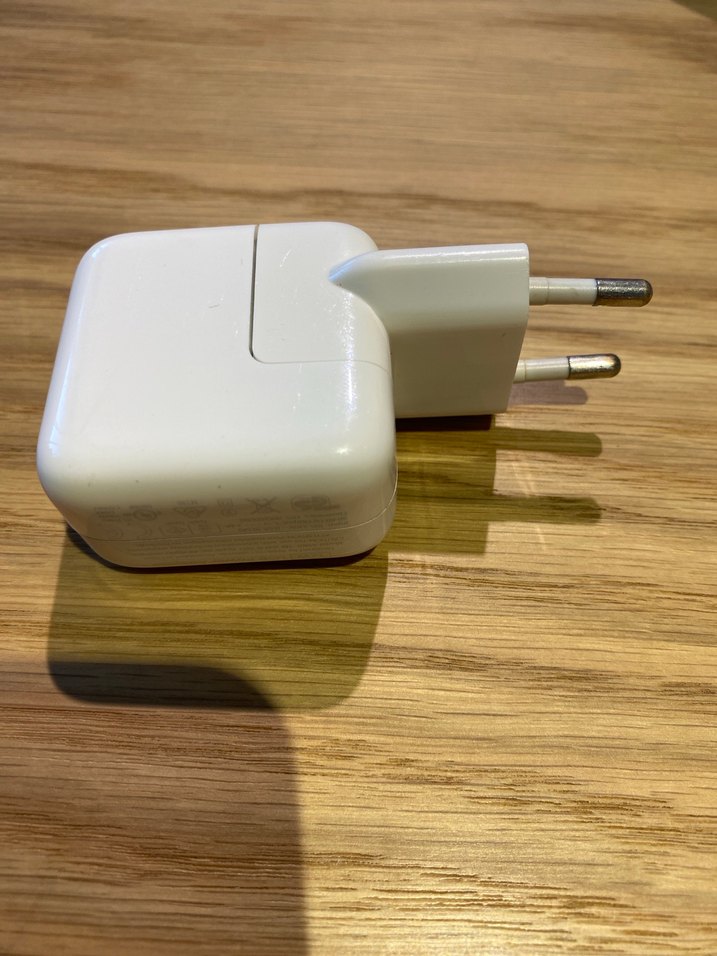 Apple Hızlı Şarj Adaptörü 12W - Görsel 2