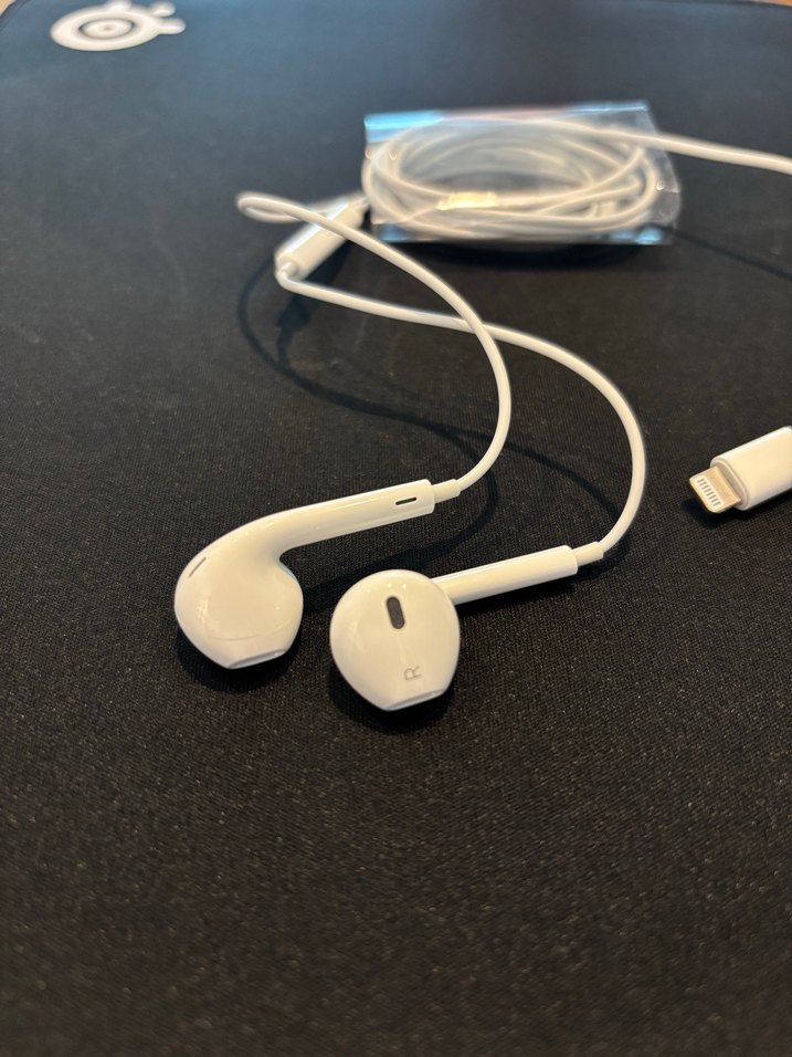 Apple Earpods Lightning Kulaklık Orijinal - Görsel 3