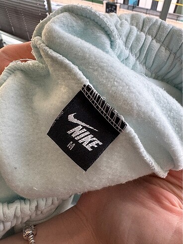 m Beden nike eşofman