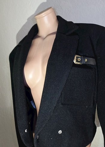 Kemer Detaylı Siyah Mini Kadın Blazer - Görsel 3