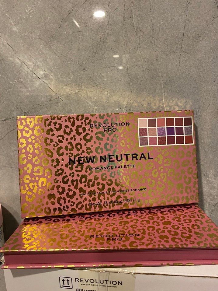 Revolution Pro Pastel Pembe Göz Farı Paleti - Görsel 5