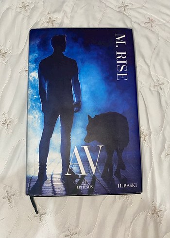 AV - M. Rise Roman Kitap