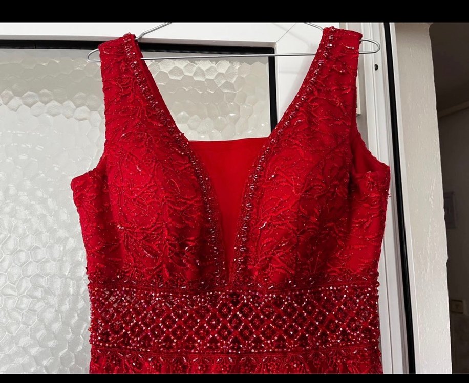 Kırmızı Uzun Dantel V Yaka Abiye Elbise - Görsel 3