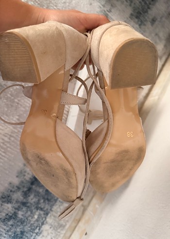 Bej Süet Kadın Topuklu Ayakkabı - Görsel 4