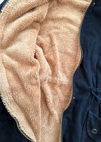 Kadın Siyah Midi Kışlık Mont Kürklü Kapüşonlu - Görsel 4