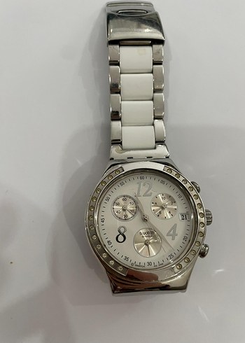 Swatch Kadın Beyaz Klasik Saat
