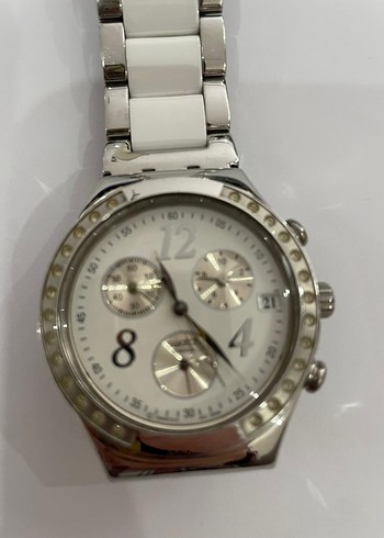 Swatch Swatch Kadın Beyaz Klasik Saat