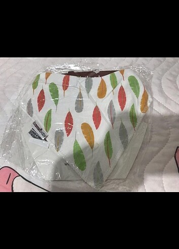 Üçgen Mama önlüğü - Görsel 2