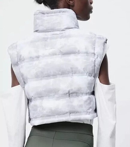 Zara Zara etiketli puffer mont