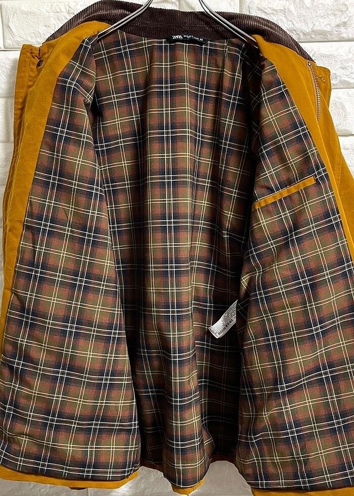 Zara etiketli mumlu parka - Görsel 3