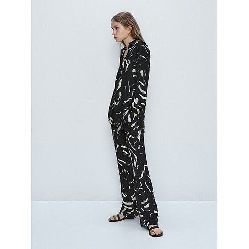 Massimo dutti etiketli tükenen pantolon