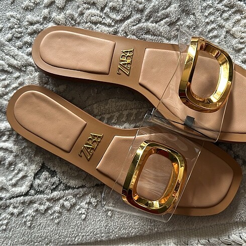37 Beden altın Renk Zara şeffaf gold detay sandalet