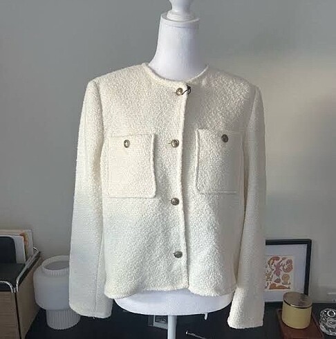xs Beden beyaz Renk Massimo dutti etiketli tüvit ceket