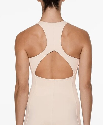s Beden ten rengi Renk OYSHO etiketli comforluxe tulum