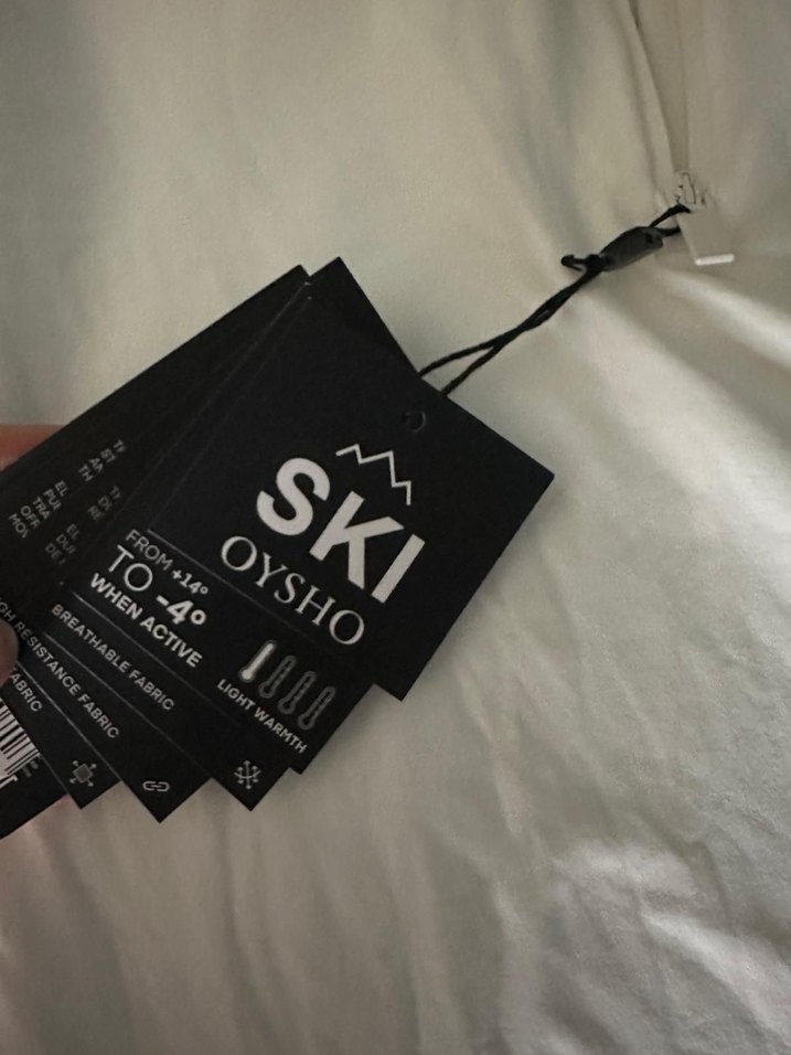 Beyaz Yarım Fermuarlı Yumuşak Kumaşlı ısı geçirmez üst - Görsel 3