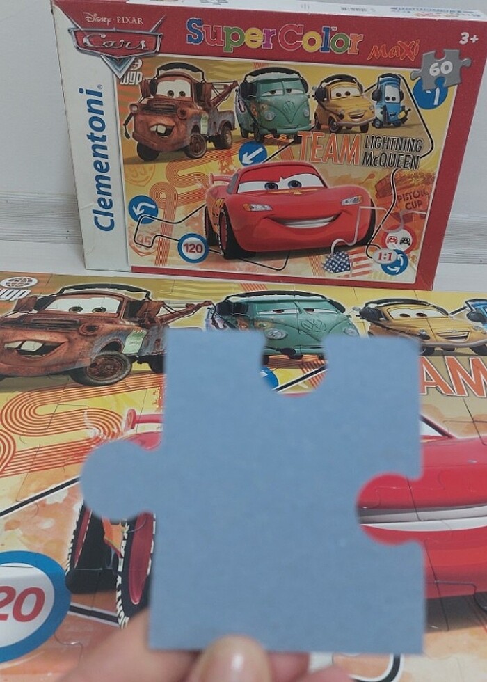 Disney  arabalar puzzel - Görsel 2