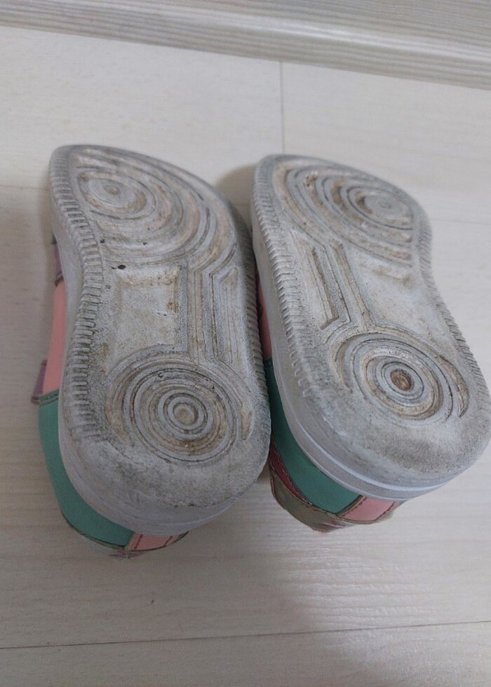 Kiz cocuk spor ayakkabi - Görsel 3