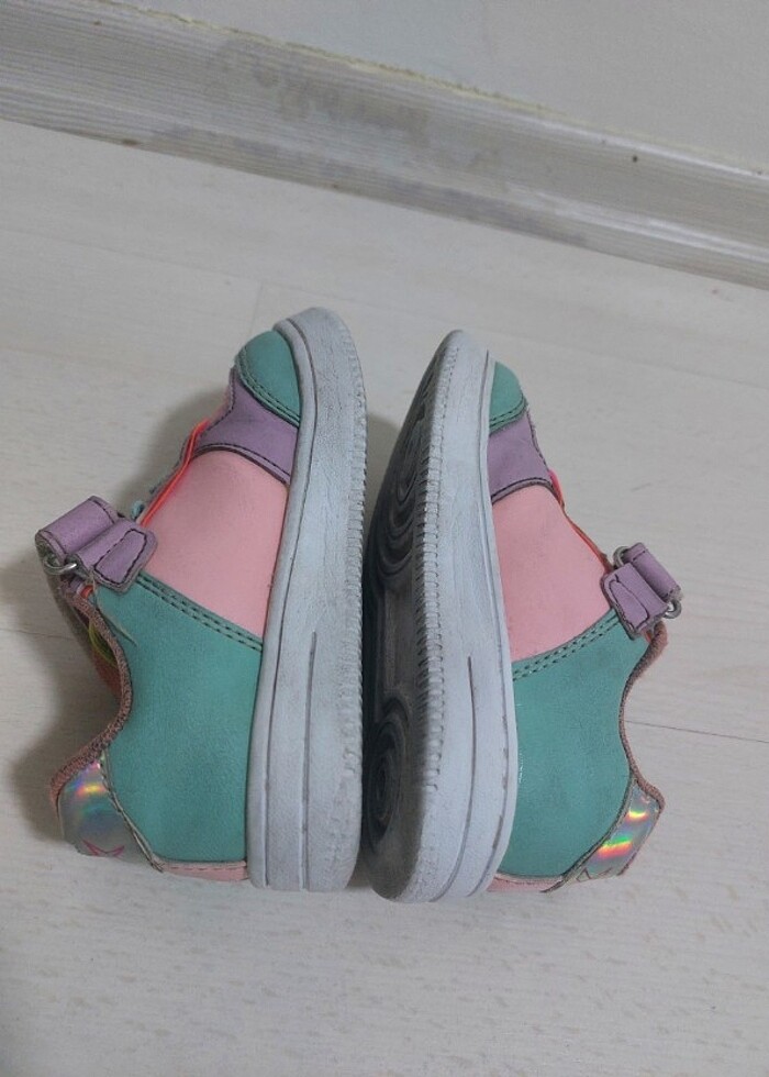 Kiz cocuk spor ayakkabi - Görsel 4