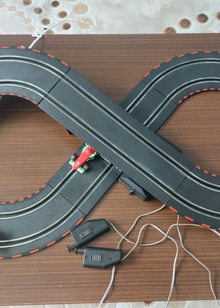 Kumandali yaris pisti - Görsel 2