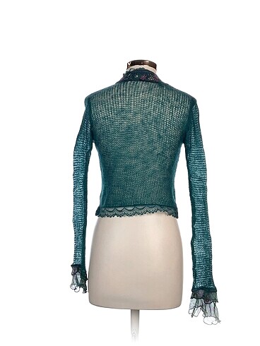 m Beden Vintage Love Bluz %70 İndirimli.