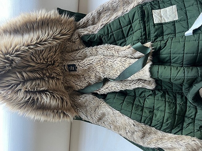 Zara mont