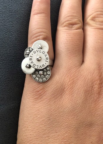 Bvlgari Kadın Yüzük