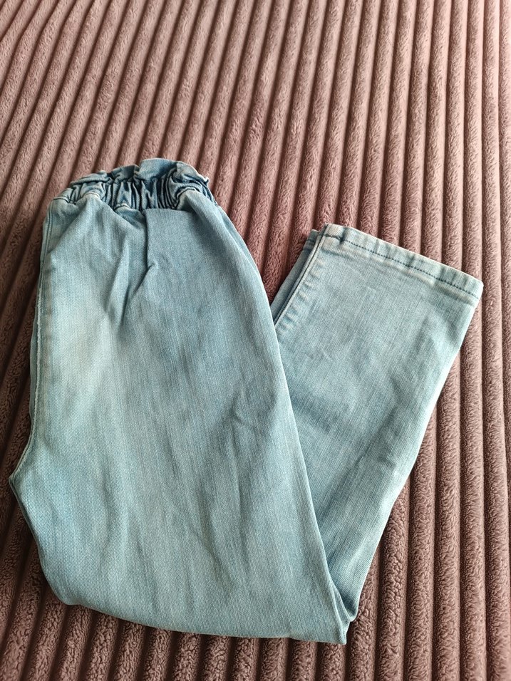 LCW Baby Kız Bebek Nakışlı Jean Pantolon - Görsel 5