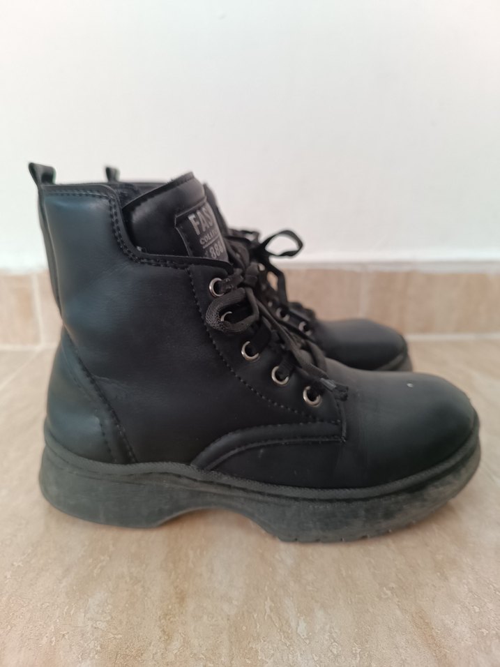 Wanetti Siyah Fermuarlı Çocuk Botu Unısex 30 numara - Görsel 5