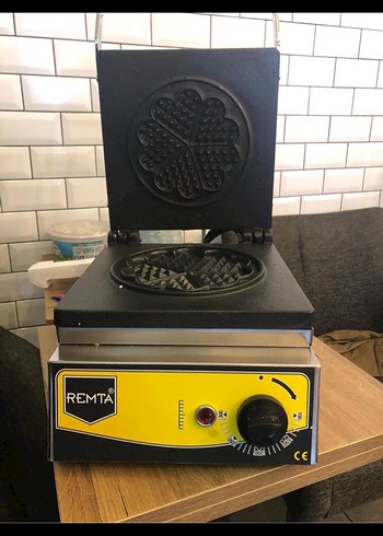 Remta Sarı Tost Makinesi