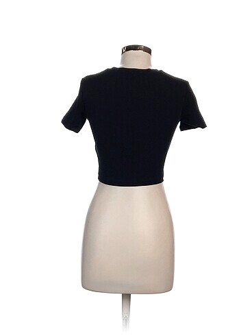 s Beden Dilvin T-shirt %70 İndirimli.