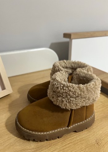 Kız çocuk bot - Görsel 2