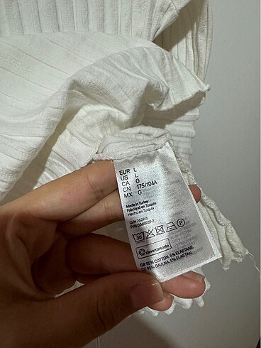 l Beden beyaz Renk H&M kadın beyaz dekolteli bluz