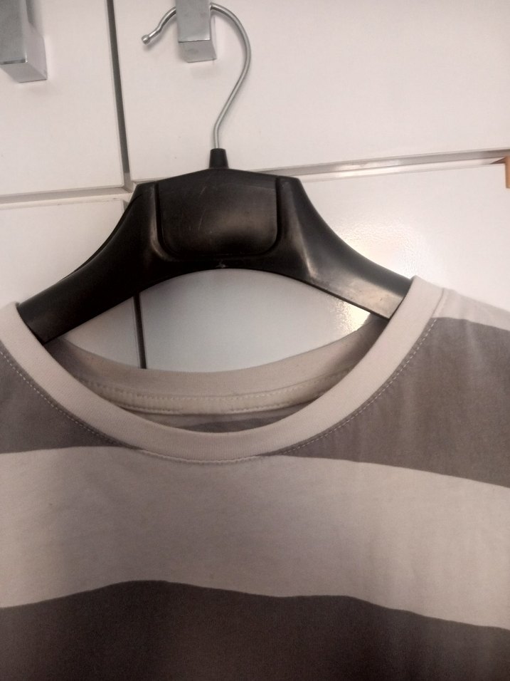 Gri Çizgili Erkek Kısa Kollu Tişört - Görsel 2